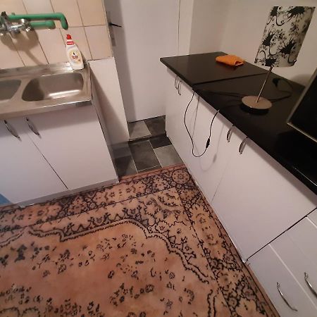 Sprat Kuce Apartment SJJ Exterior foto