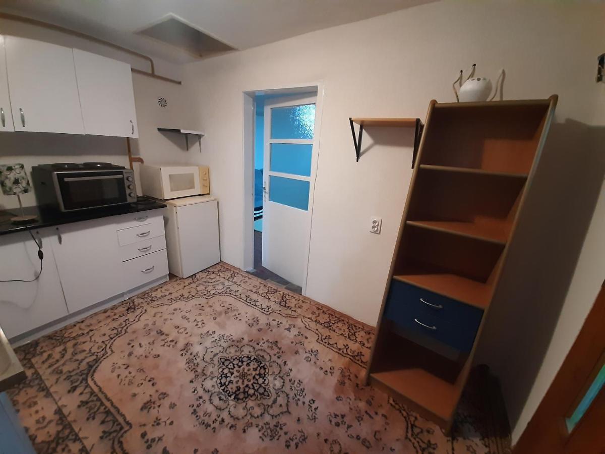 Sprat Kuce Apartment SJJ Exterior foto